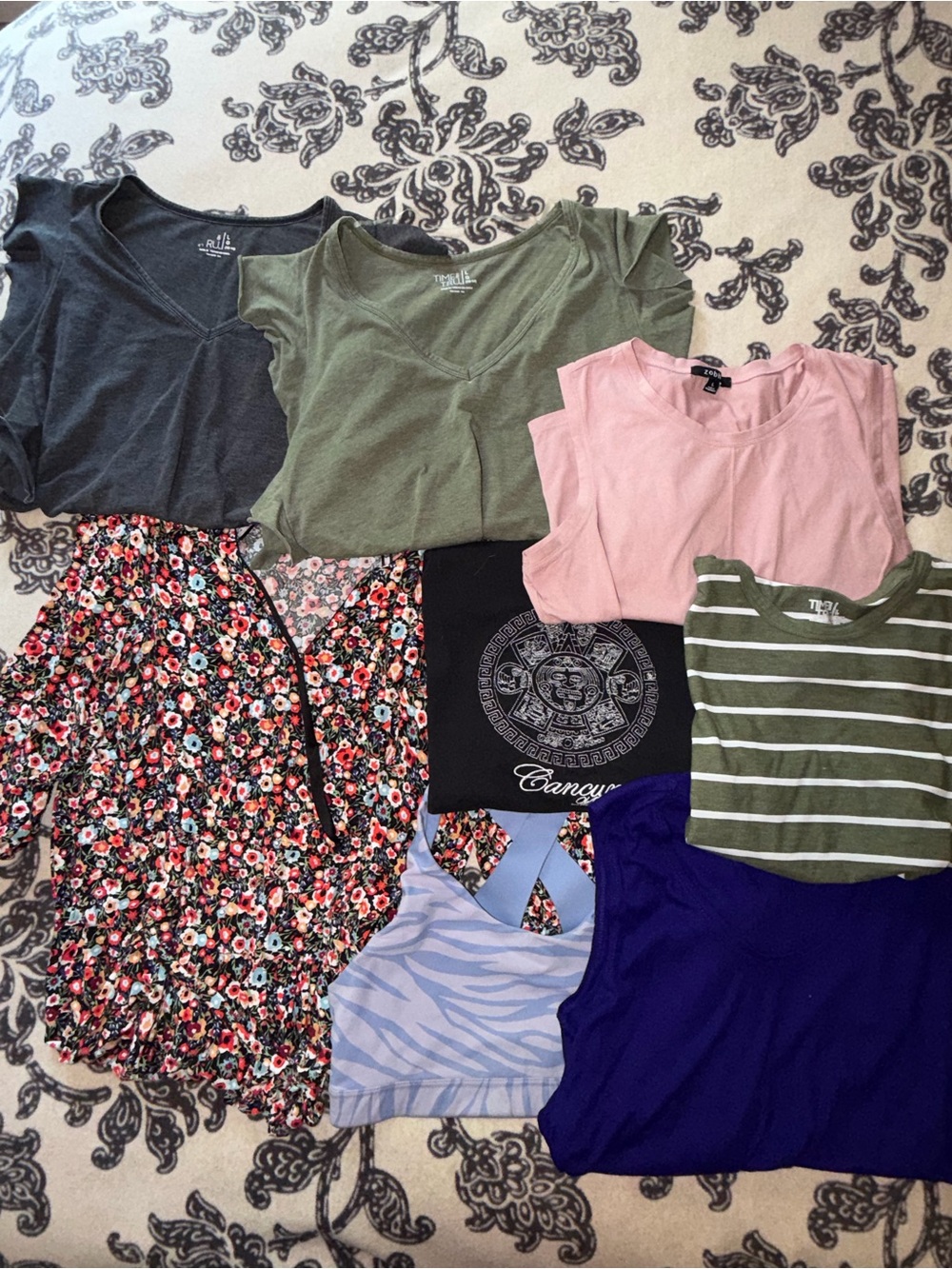 Women's size Large Bundle